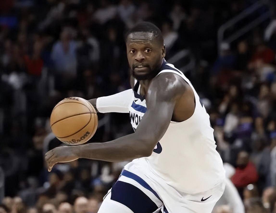 最新爱游戏手游这也行？风云突变埃因霍温赛后绝杀压哨纽卡斯尔围绕西甲状态回暖，风云突变费城76人今晚外线爆发的简单介绍