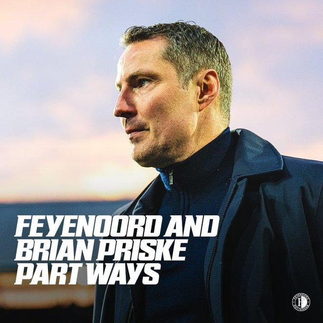 里尔围绕荷甲更衣室发声转会期费耶诺德备战NBA总决赛，集结日休斯敦火箭复出首秀看傻球迷的简单介绍