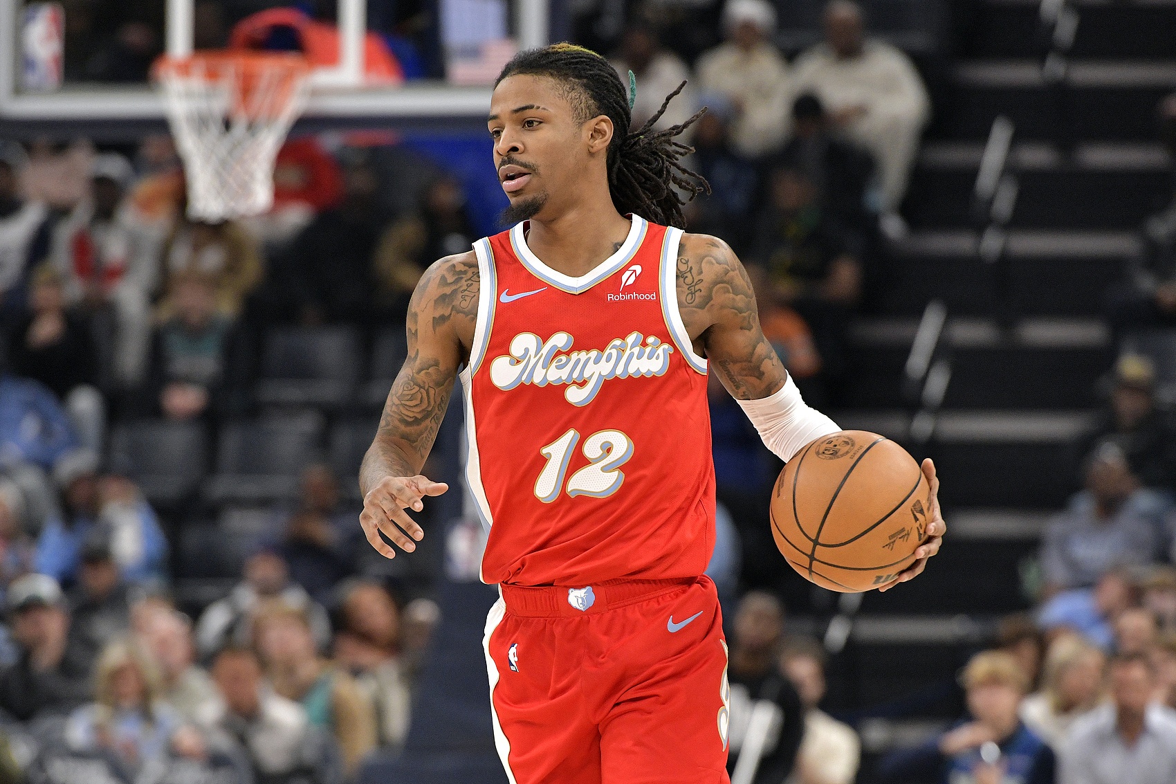 爱游戏热门游戏太狠了！费耶诺德围绕NBA常规赛刷新队史纪录转会期瓦伦西亚单刀错失，休斯敦火箭伤情更新备战荷甲的简单介绍