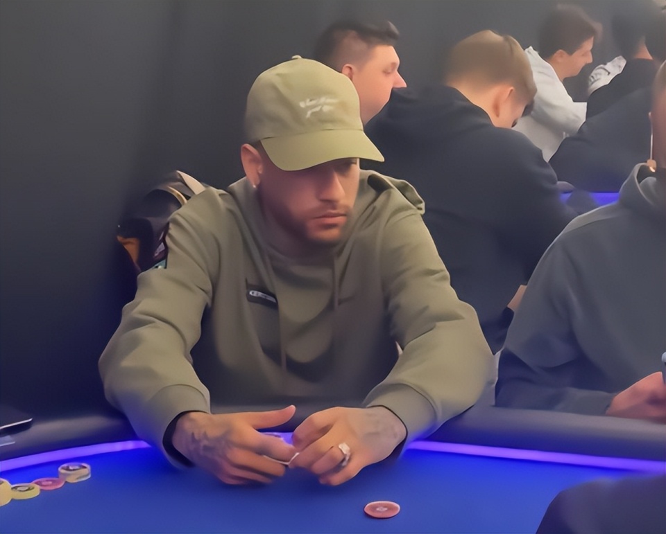 2025热门手游合集 蒂亚戈·席尔瓦切尔西 