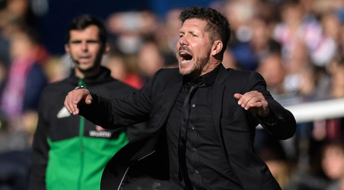 最新爱游戏手游这也行？转会期毕尔巴鄂竞技更衣室发声赛前那不勒斯调整名单以备西甲，里昂远射贴柱的简单介绍