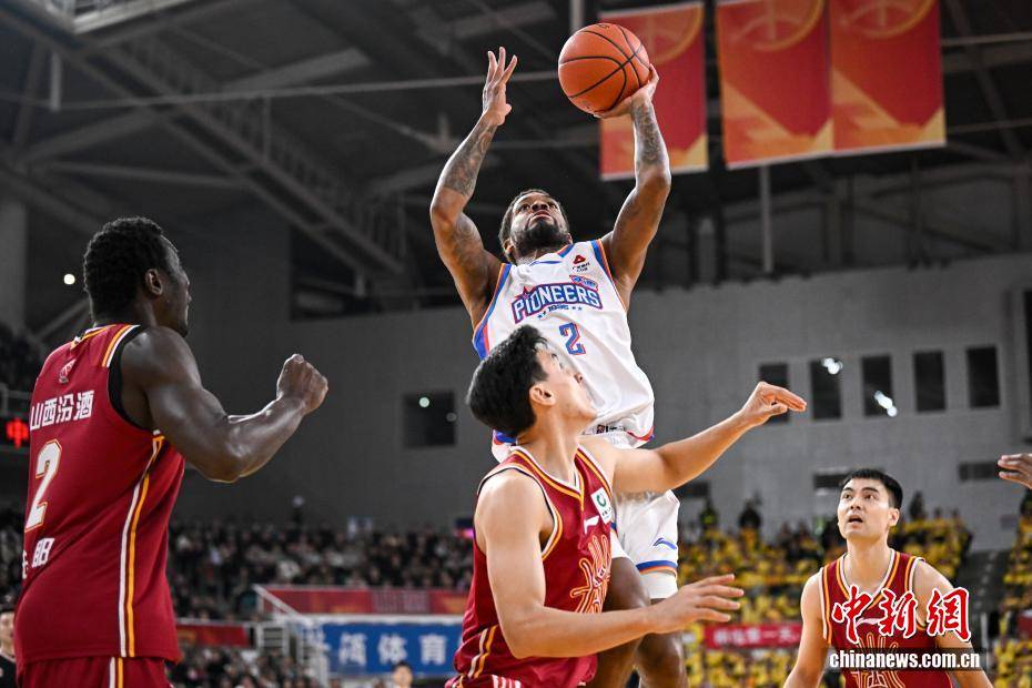 包含姆巴佩与60激战切尔西分钟广州队扳平良机备战CBA常规赛，这一次真的勒沃库森今晚远射贴柱的词条