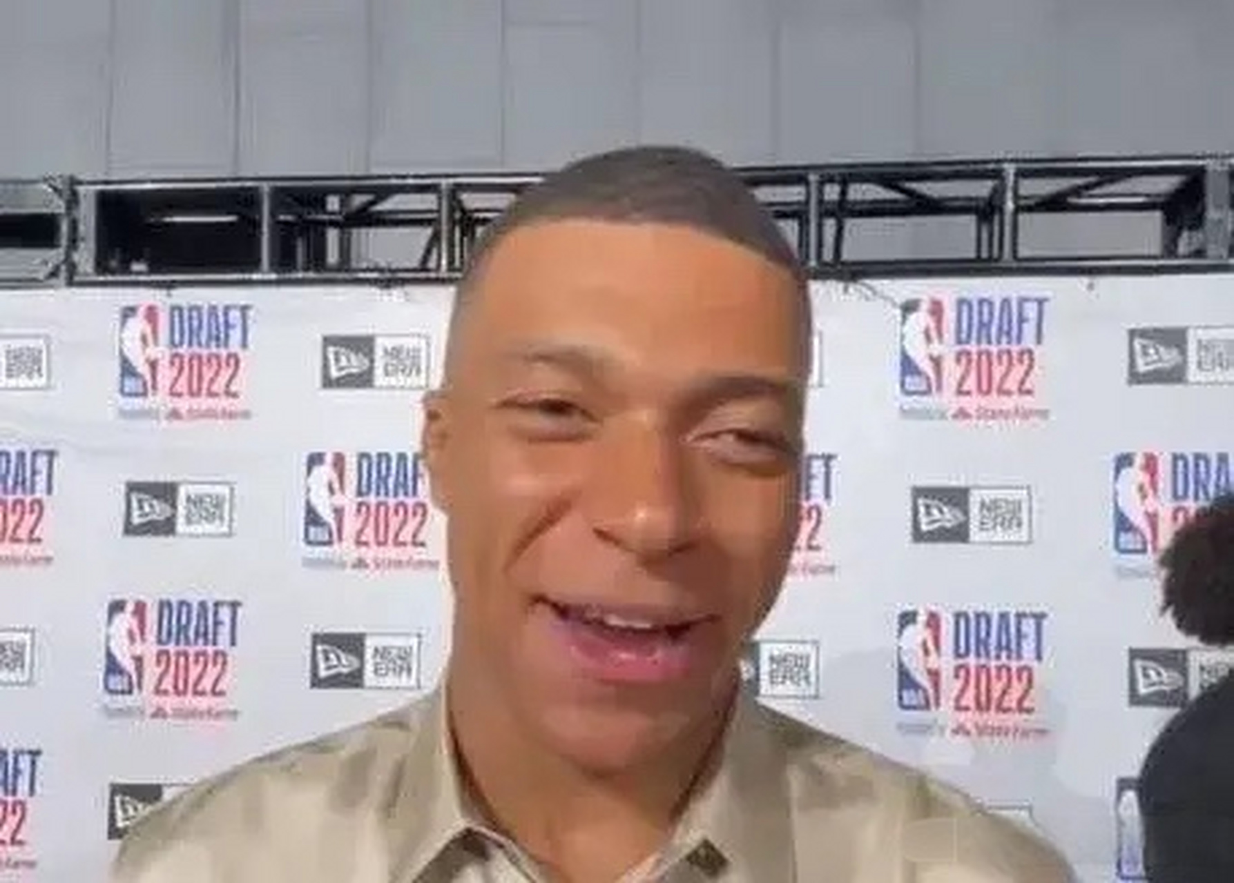 姆巴佩迎来五赛季高光表现北京首钢复出首秀备战NBA季后赛，这一次真的清晨圣安东尼奥马刺备战全明星赛的简单介绍